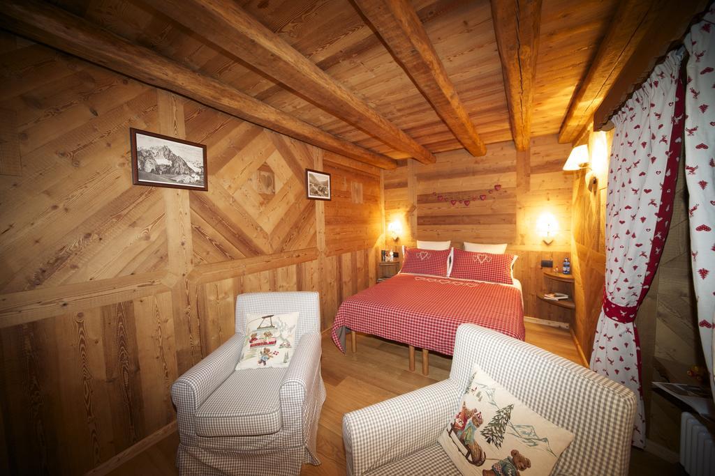 La Maison Du Seigneur ラ・サル 部屋 写真